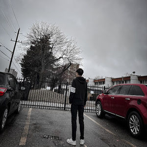 Meet your Posher, Minh